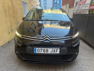 Usado Citroën C4 Picasso Feel 100 CV (73 kW) 2017 Negro Monovolumen