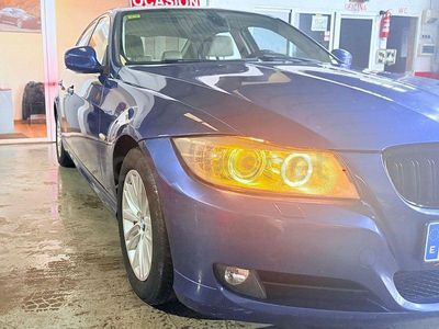 Usado BMW 118 143 CV (105 kW) 2010 Azul Utilitario