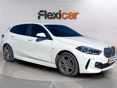Usado BMW 118 136 CV (100 kW) 2021 Blanco Berlina