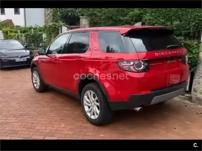 Occasion Land Rover Discovery Sport Pure 150 PK (110 kW) 2018 Rood SUV