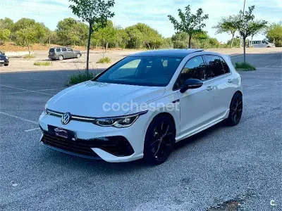 Usado VW Golf VIII R 320 CV (235 kW) 2022 Blanco Berlina