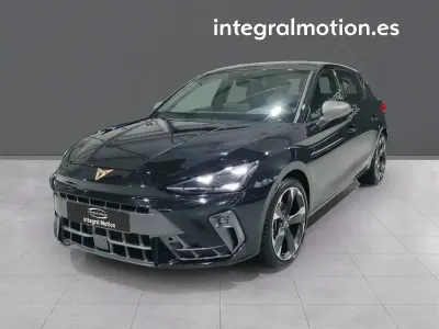 Usado Cupra Leon 149 CV (109 kW) 2025 Negro Berlina