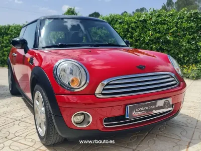 Usado Mini Cooper 120 CV (88 kW) 2007 Rojo Utilitario