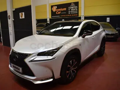 Usado Lexus NX300h Sport Line 197 CV (144 kW) 2017 Blanco SUV