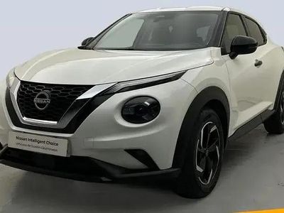 Lunar white (metalizado) Usado 2025 Nissan Juke Acenta SUV | 19.995 € (Precio justo)