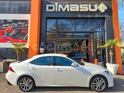 Lexus IS300h