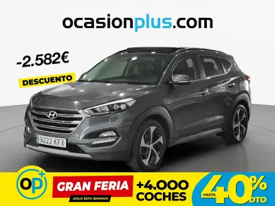 Usado Hyundai Tucson Style 176 CV (129 kW) 2017 Gris SUV