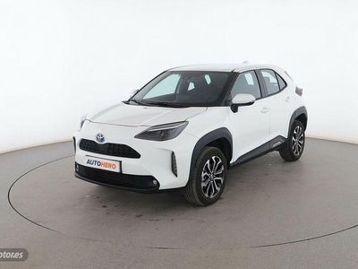 Blanco Usado 2023 Toyota Yaris Cross Active SUV | 24.099 € (Precio justo)