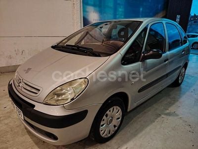Gris / plata Usado 2006 Citroën Xsara Picasso Exclusive Monovolumen | 2490 € (Buen precio)
