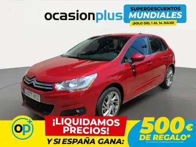 Usado Citroën C4 114 CV (83 kW) 2014 Rojo