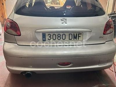 Gris / plata Usado 2005 Peugeot 206 RC Berlina | 10.000 €