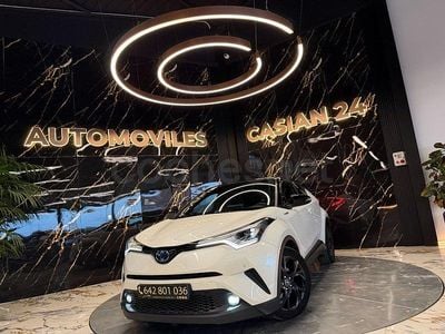 Begagnad Toyota C-HR Edition 122 HK (89 kW) 2019 Vit SUV