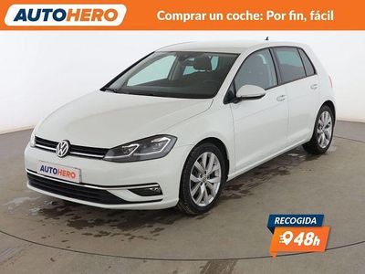 Blanco Usado 2017 VW Golf VII Sport Utilitario | 15.599 € (Un poco caro)