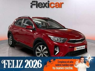 Rojo Usado 2023 Kia Stonic SUV | 13.490 € (Buen precio)