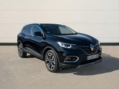 Usado Renault Kadjar Zen 140 CV (102 kW) 2022 Negro SUV