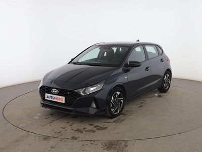 Gris Usado 2021 Hyundai i20 Utilitario | 15.399 € (Precio justo)