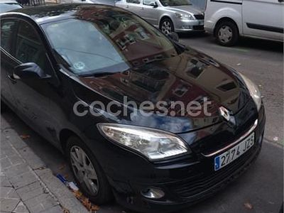 Negro Usado 2012 Renault Mégane Dynamique Berlina | 4800 € (Precio justo)