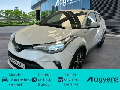 Usado Toyota C-HR Advance 122 CV (89 kW) 2021 Blanco SUV