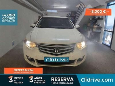 Usado Honda Accord Luxury 150 CV (110 kW) 2011 Blanco Berlina