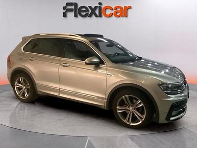 Usado VW Tiguan Sportline 150 CV (110 kW) 2019 Gris SUV