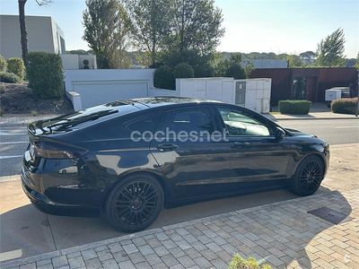 Usado Ford Mondeo Titanium 150 CV (110 kW) 2016 Negro Berlina