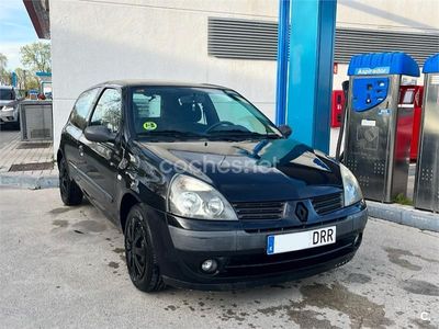 Negro Usado 2005 Renault Clio II Berlina | 2500 € (Precio justo)