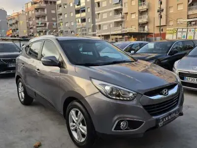 Usado Hyundai ix35 114 CV (83 kW) 2015 Gris SUV