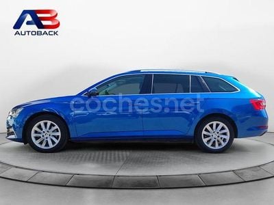 Azul Usado 2020 Skoda Superb Style Familiar | 17.550 € (Precio justo)