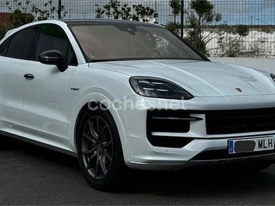Blanco Usado 2024 Porsche Cayenne Coupe Black Edition Coupe | 109.990 €