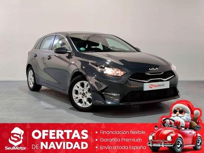 Gris / plata Usado 2024 Kia Ceed Utilitario | 18.899 € (Precio justo)