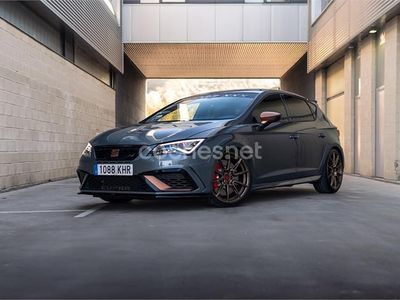 Usado Seat Leon CUPRA 300 CV (220 kW) 2018 Gris / plata Berlina