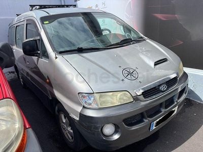 Usado Hyundai H-1 140 CV (102 kW) 2006 Beige Monovolumen