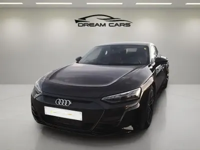 Usado Audi e-tron GT quattro Premium 430 kW (585 CV) 2022 Negro Berlina
