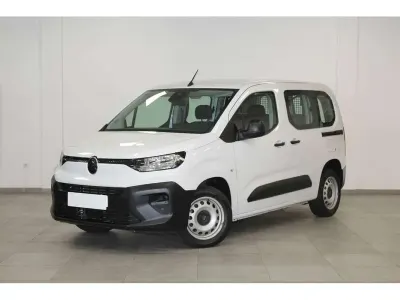 Usado Citroën Berlingo 102 CV (75 kW) 2024 Blanco Monovolumen