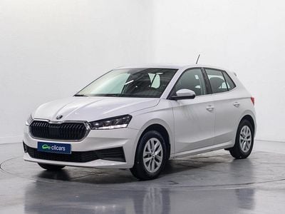 Usado Skoda Fabia Ambition 95 CV (69 kW) 2023 Blanco Utilitario