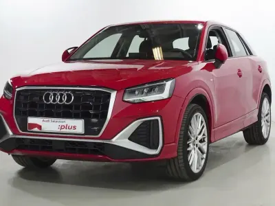 Usado Audi Q2 S-Line 150 CV (110 kW) 2022 Rojo SUV