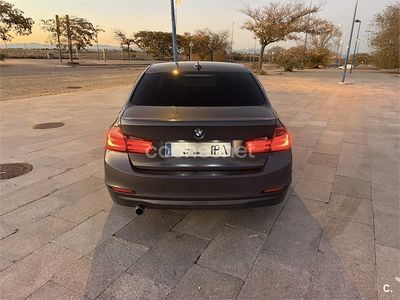 Usado BMW 320 184 CV (135 kW) 2012 Gris / plata Berlina