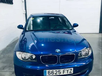 Usado BMW 118 143 CV (105 kW) 2008 Azul Utilitario