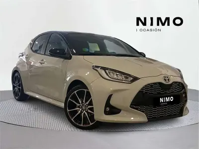 Usado Toyota Yaris Sport 116 CV (85 kW) 2022 Utilitario