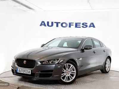 usado Jaguar XE 2.0 I4 Prestige 200cv Auto 4P S/S # NAVY CUERO BIXENON