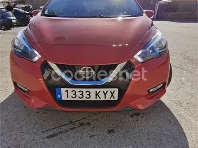 Usado Nissan Micra Acenta 100 CV (73 kW) 2019 Naranja Utilitario