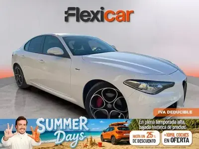 Usado Alfa Romeo Giulia Sprint 200 CV (147 kW) 2021 Blanco Berlina