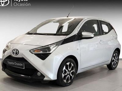 Usado Toyota Aygo X-play 72 CV (52 kW) 2021 Utilitario