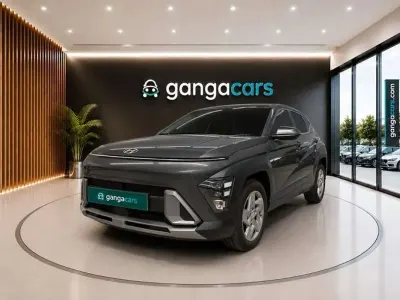 Usado Hyundai Kona 120 CV (88 kW) 2024 Gris SUV