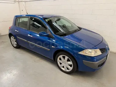 Usado Renault Mégane II Dynamique 130 CV (95 kW) 2007 Azul Berlina