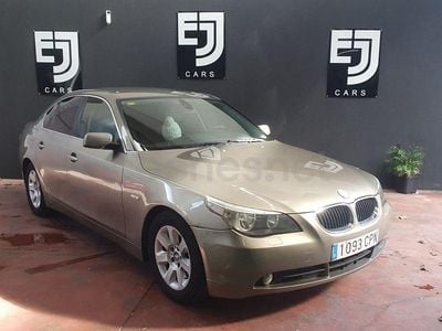 Usado BMW 530 Comfort Edition 218 CV (160 kW) 2003 Beige Berlina