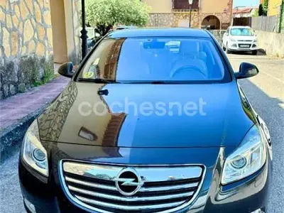 Usado Opel Insignia Excellence 130 CV (95 kW) 2013 Negro Berlina