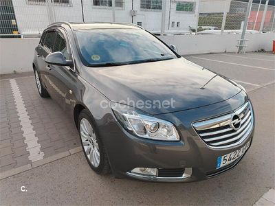 Gris / plata Usado 2010 Opel Insignia Cosmo Familiar | 4900 € (Precio justo)