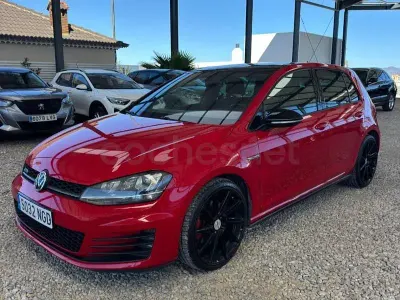 Usado VW Golf VII GTD 184 CV (135 kW) 2016 Rojo Berlina