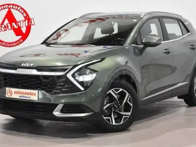 Usado Kia Sportage 136 CV (100 kW) 2022 Verde SUV